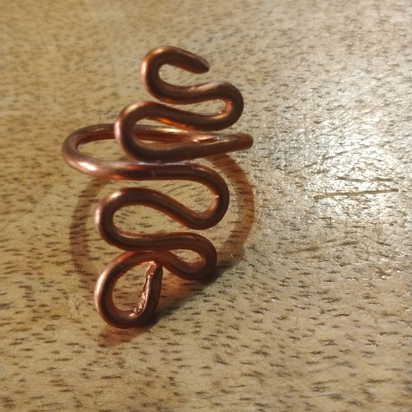 House of Negesti Kasai Copper Ring, Adjustable - Picture 2 of 4